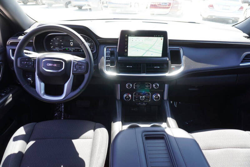 2023 GMC Yukon SLE