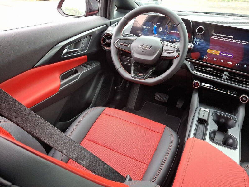 2025 Chevrolet Equinox EV RS