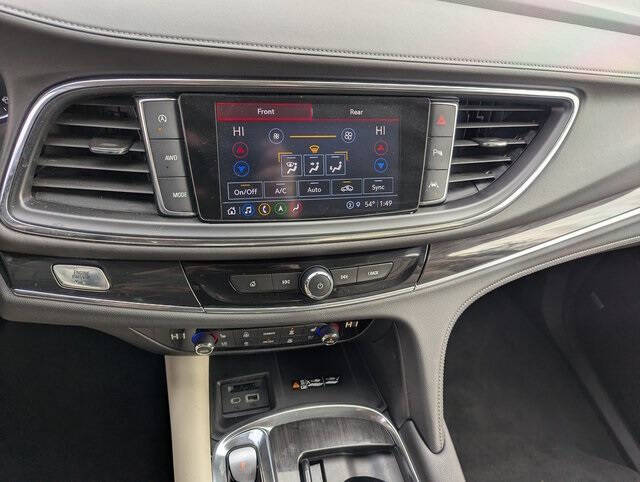 2023 Buick Enclave Premium