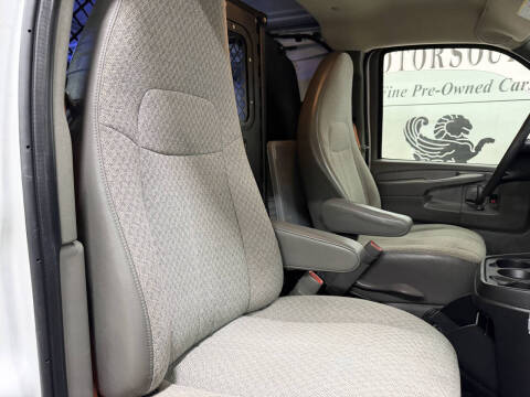 2014 GMC Savana 2500