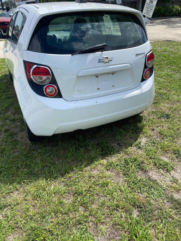 2015 Chevrolet Sonic LS Auto