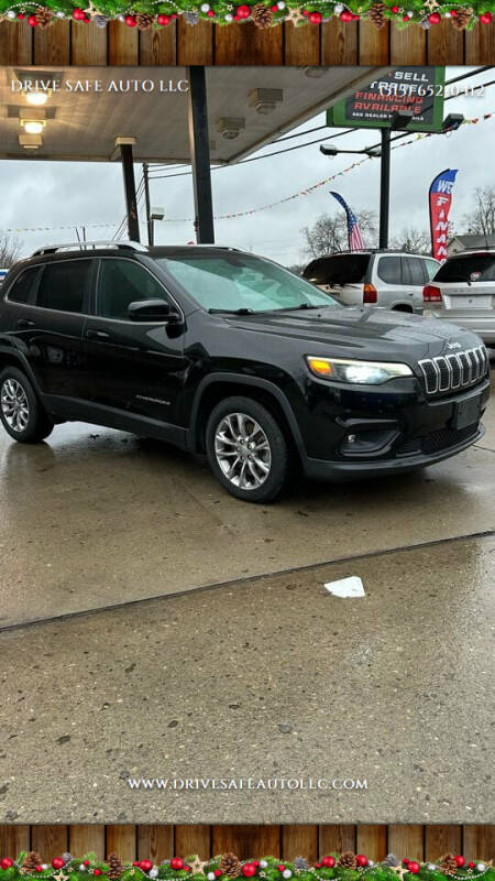 2019 Jeep Cherokee for sale at DRIVE SAFE AUTO LLC in Springfield OH