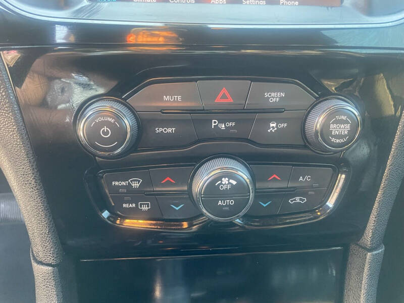 2021 Chrysler 300 S V6