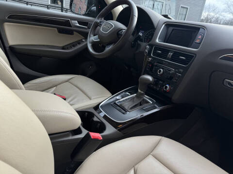 2014 Audi Q5 2.0T quattro Premium Plus