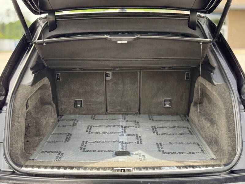 2019 Bentley Bentayga V8