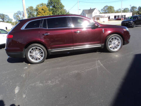 2017 Lincoln MKT Elite