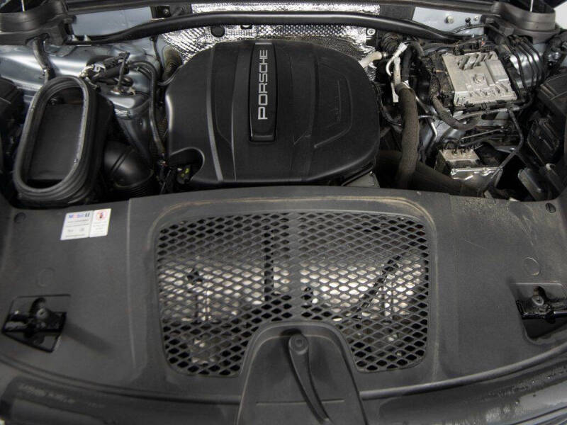 2021 Porsche Macan