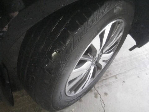 2017 Nissan Pathfinder SV