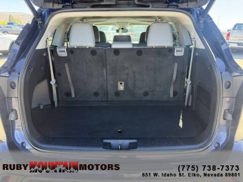 2022 Toyota Highlander XLE