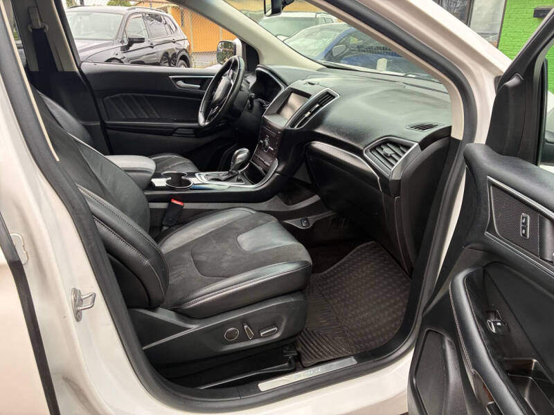 2015 Ford Edge Sport