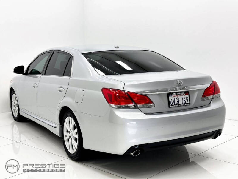 2011 Toyota Avalon