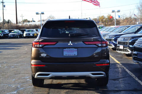 2022 Mitsubishi Outlander SEL