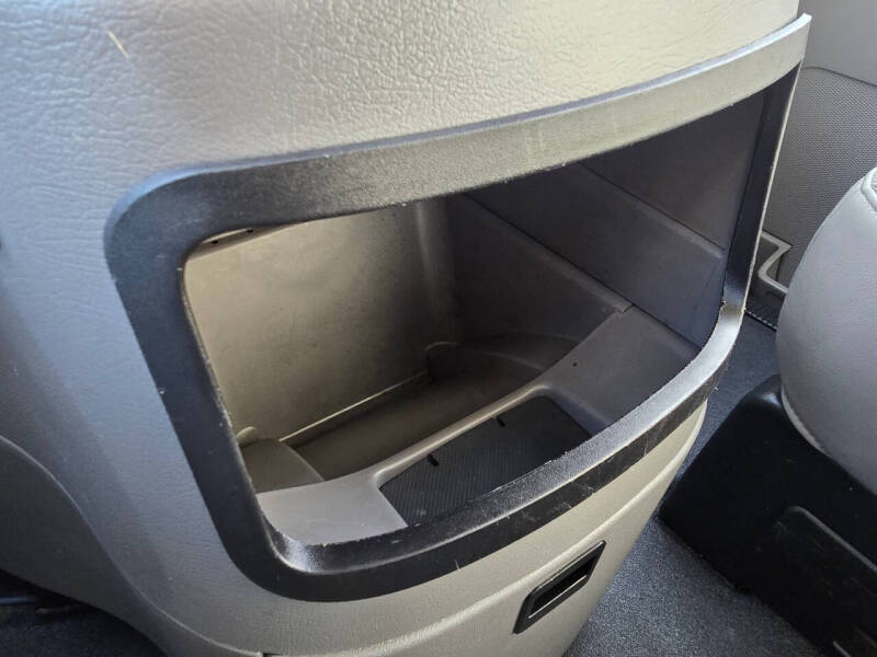 2002 Ford E-Series E-250