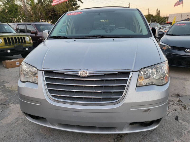 2010 Chrysler Town and Country for sale at 1st Klass Auto Sales in Hollywood FL