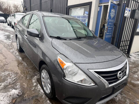 2019 Nissan Versa SV