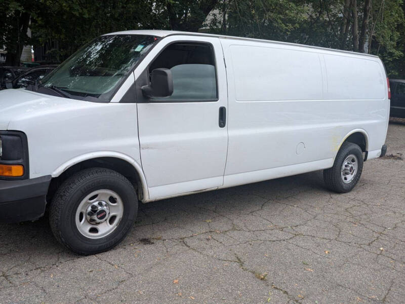 2016 GMC Savana 2500