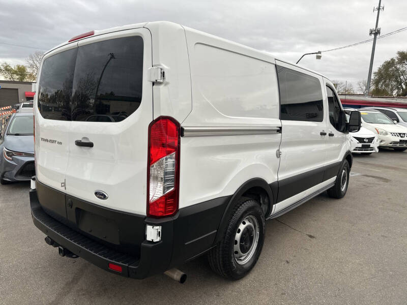 2022 Ford Transit 150