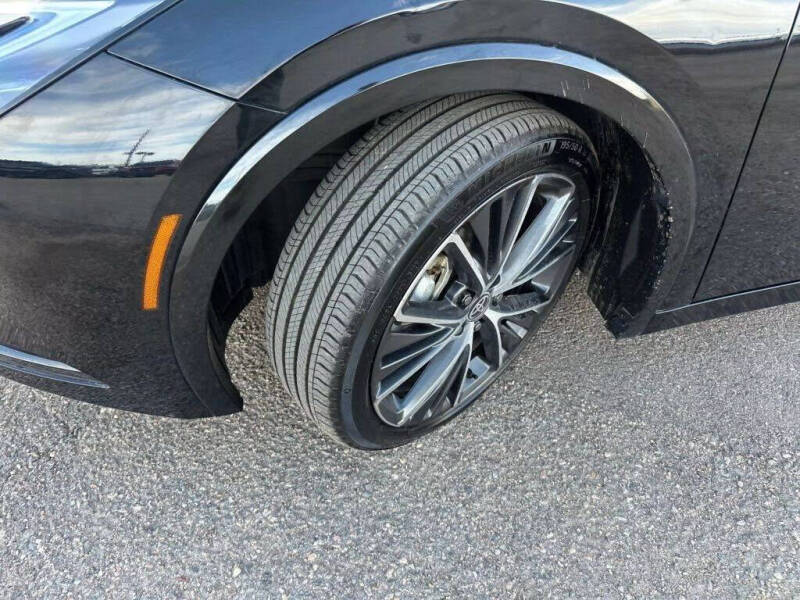 2024 Toyota Prius XLE