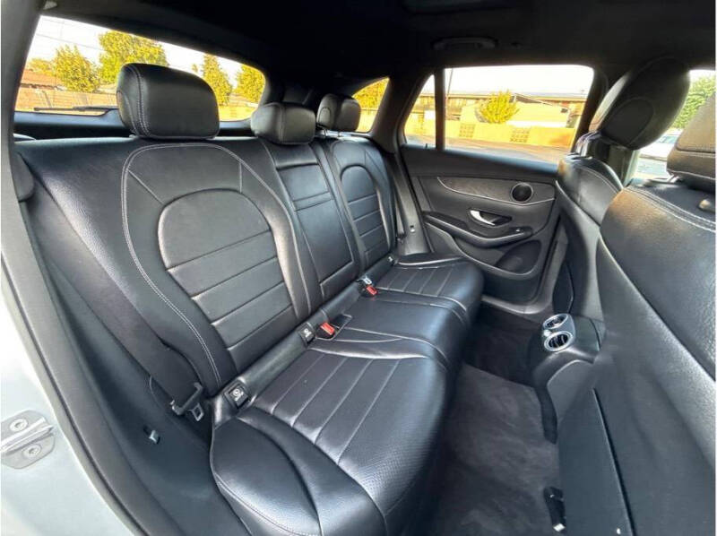 2017 Mercedes-Benz GLC GLC 300