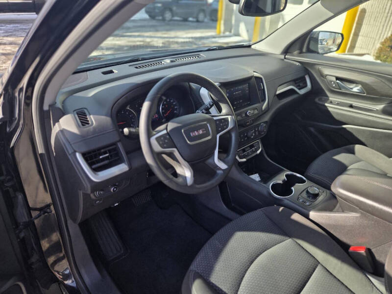 2023 GMC Terrain SLE