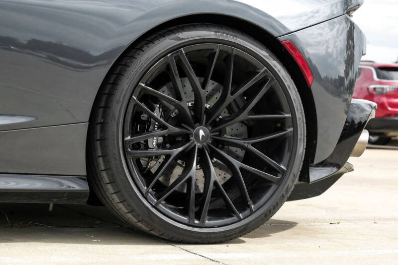 2021 McLaren GT