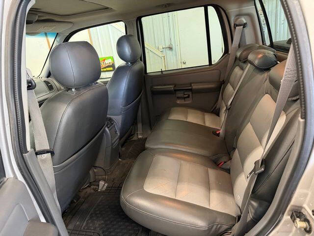 2005 Ford Explorer Sport Trac