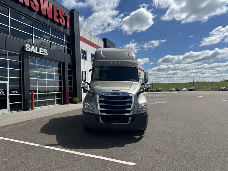 2020 Freightliner Cascadia