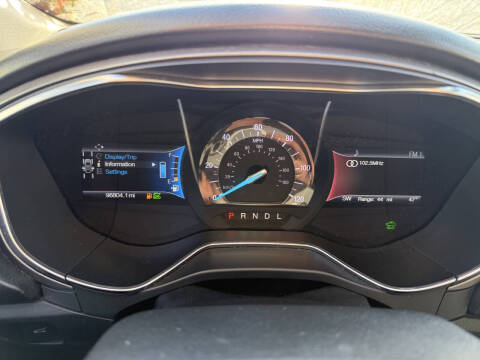 2017 Ford Fusion Hybrid SE