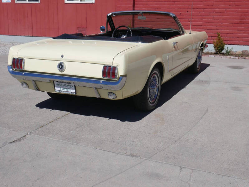 1965 Ford Mustang