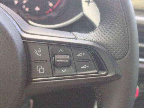 2025 Alfa Romeo Stelvio