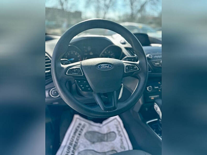 2019 Ford Escape S