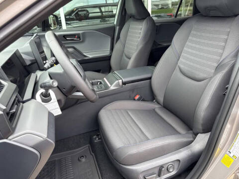 2026 Toyota RAV4 SE