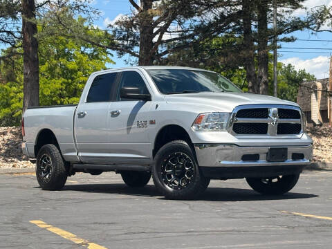 2017 RAM 1500 SLT