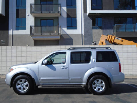 2012 Nissan Pathfinder SV