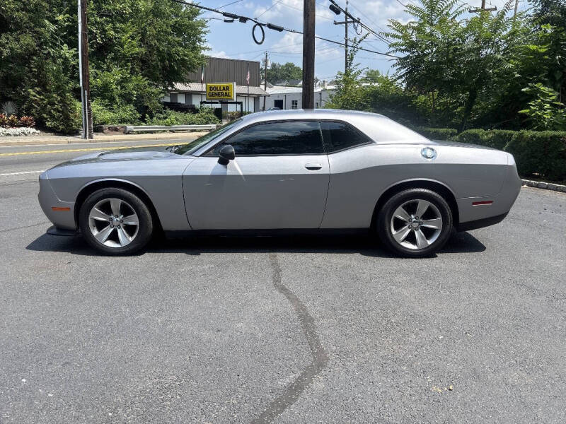 2017 Dodge Challenger SXT