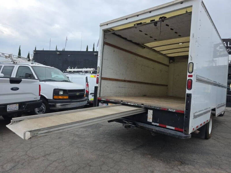 2016 GMC Savana 3500