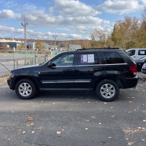 2009 Jeep Grand Cherokee for sale at Green Light Auto in Bridgeton, NJ