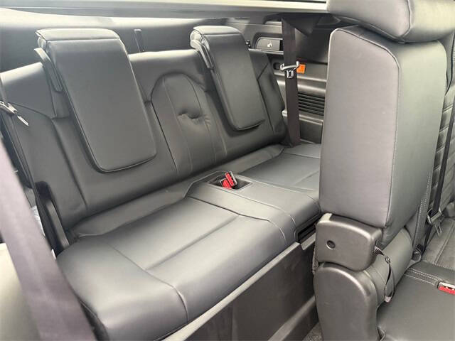 2025 Mitsubishi Outlander PHEV SE