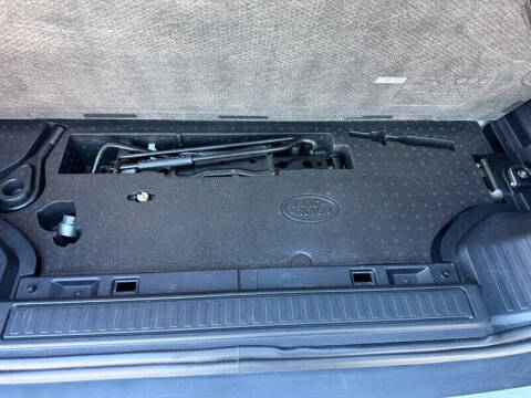 2022 Land Rover Defender 90 Standard