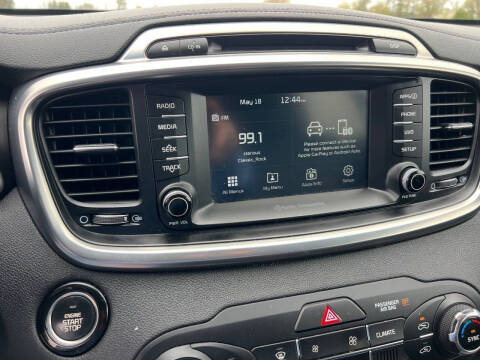 2017 Kia Sorento EX