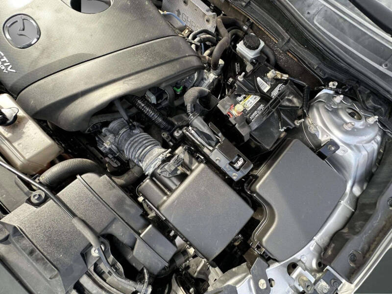 2016 Mazda MAZDA3 i Sport