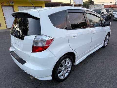 2011 Honda Fit Sport