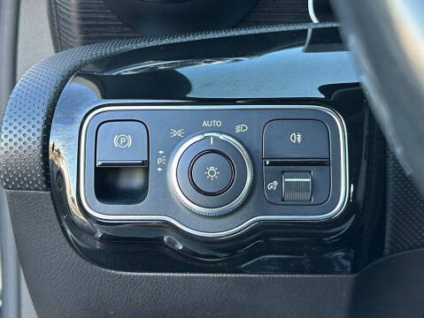 2019 Mercedes-Benz A-Class A 220 4MATIC