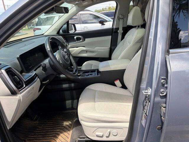 2025 Kia Sorento EX