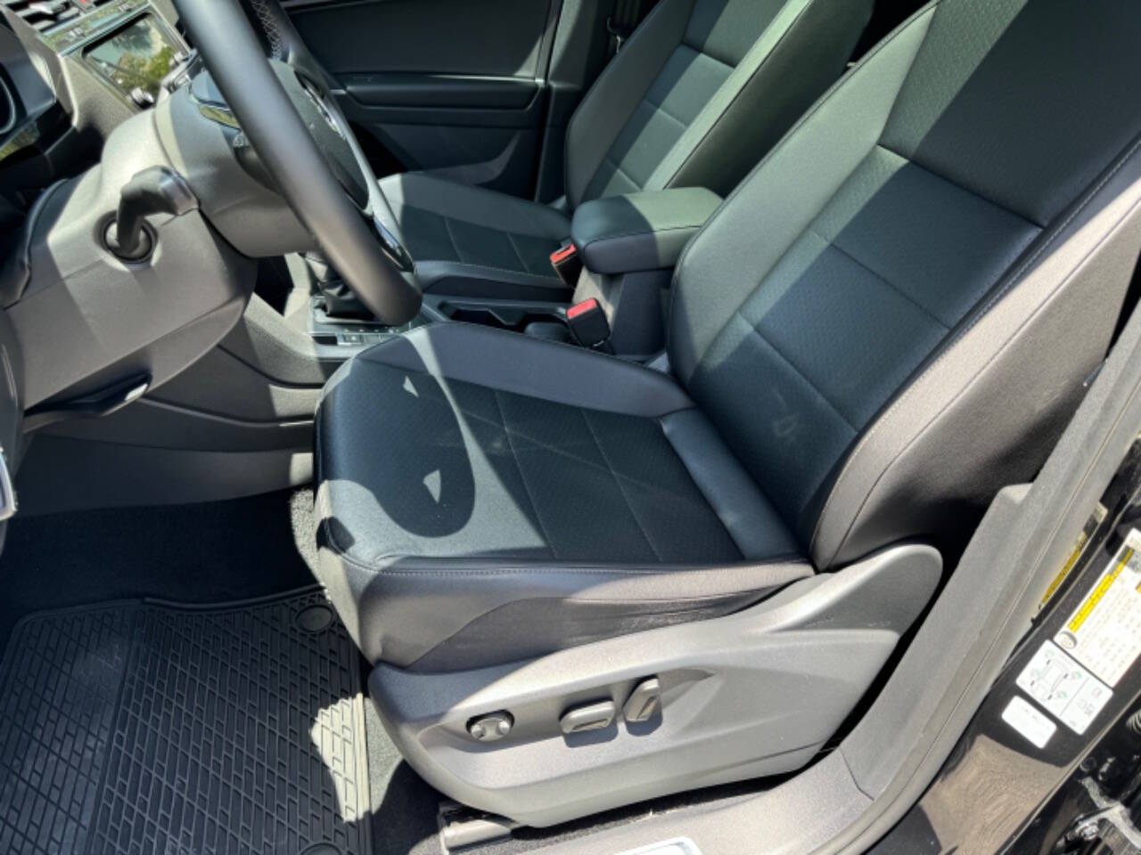 2020 Volkswagen Tiguan for sale at PJ AUTO in Margate, FL