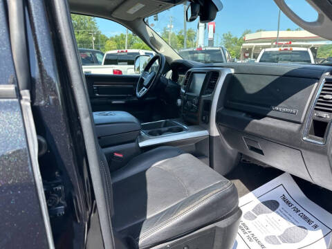 2017 RAM 1500 Laramie