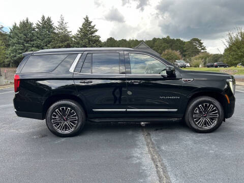 2025 GMC Yukon Elevation