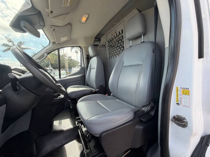 2018 Ford Transit 150