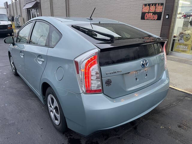 2014 Toyota Prius Five