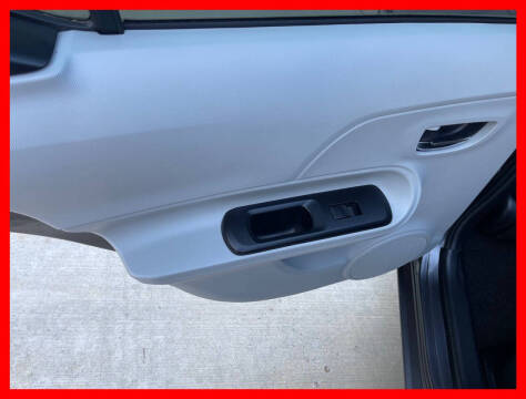 2012 Toyota Prius c Two
